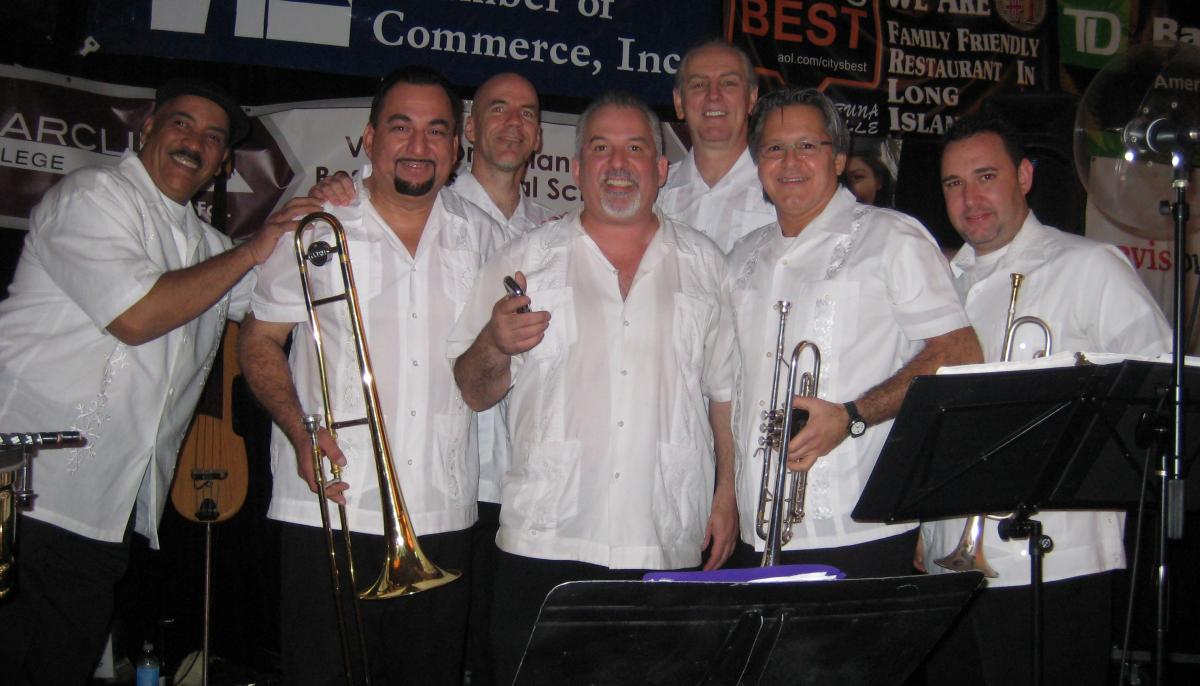 Mambo Loco band 